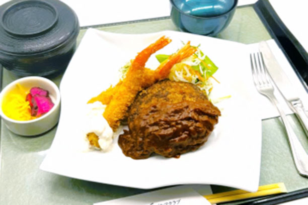 ハンバーグ＆海老フライ